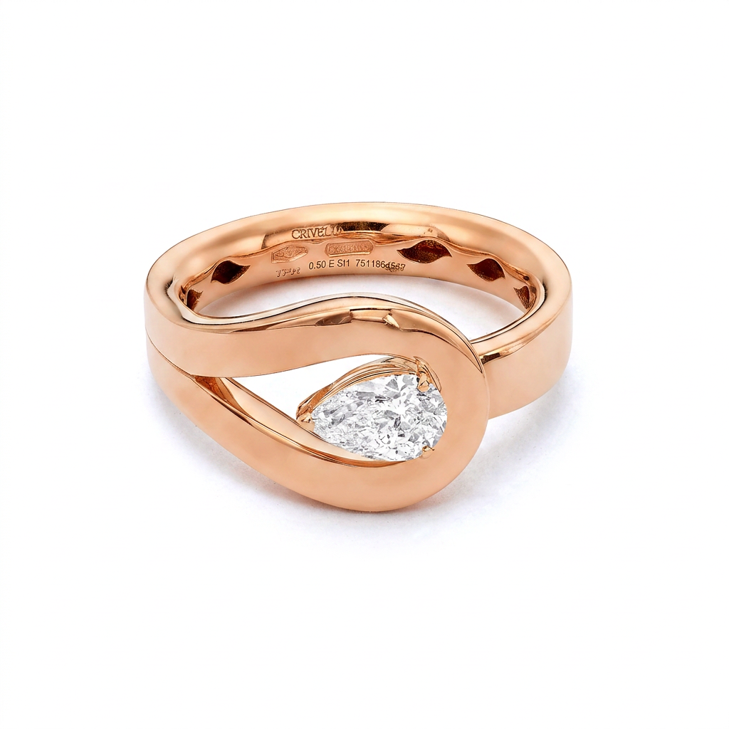 Packshot - Packshot - Pear shape diamond knot ring set in 18k rose gold