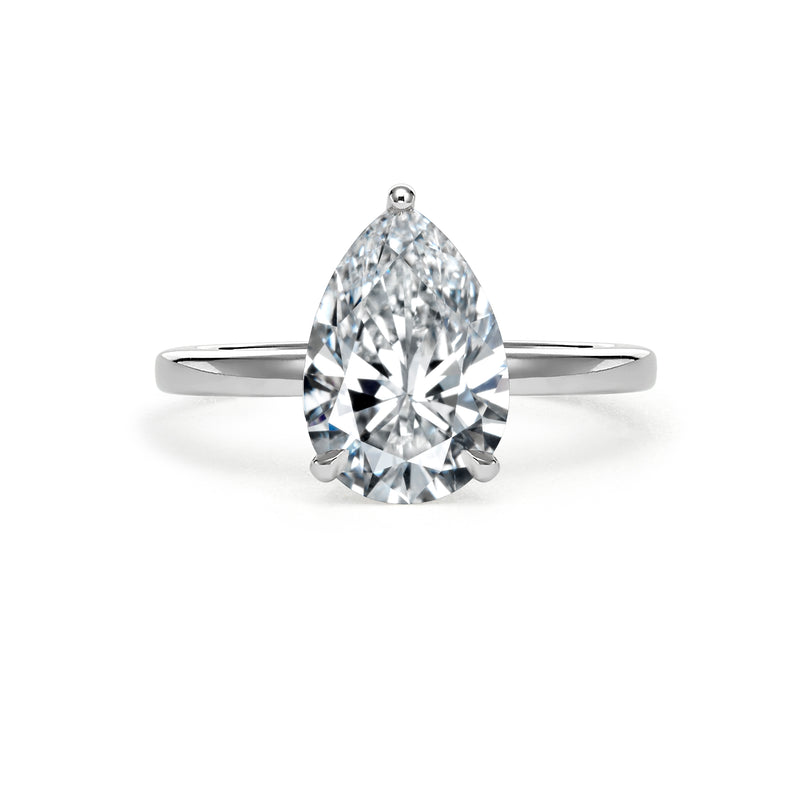 18k pear shaped diamond ring 1.5ct