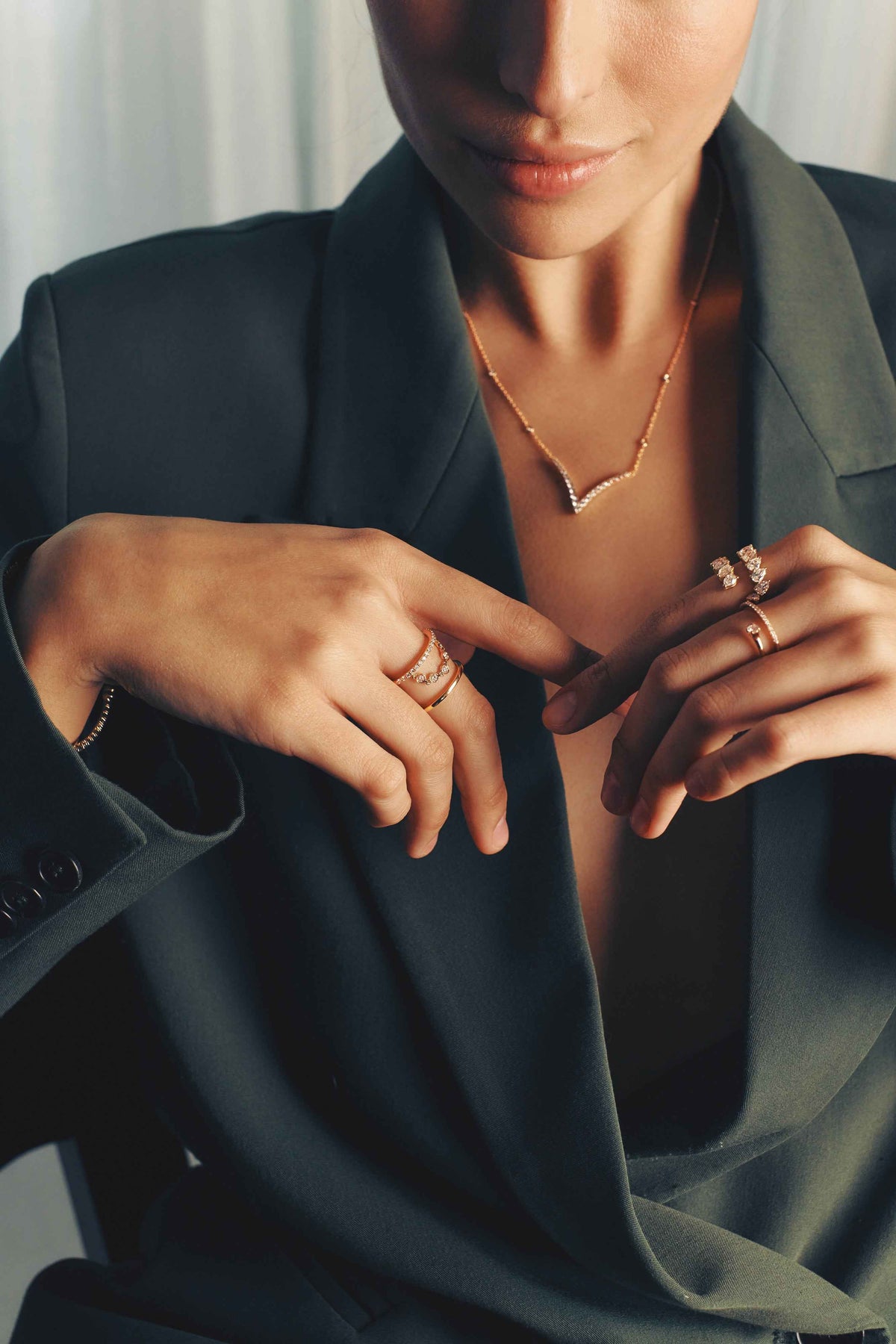 Double Band Ring with Dancing Diamond Chain